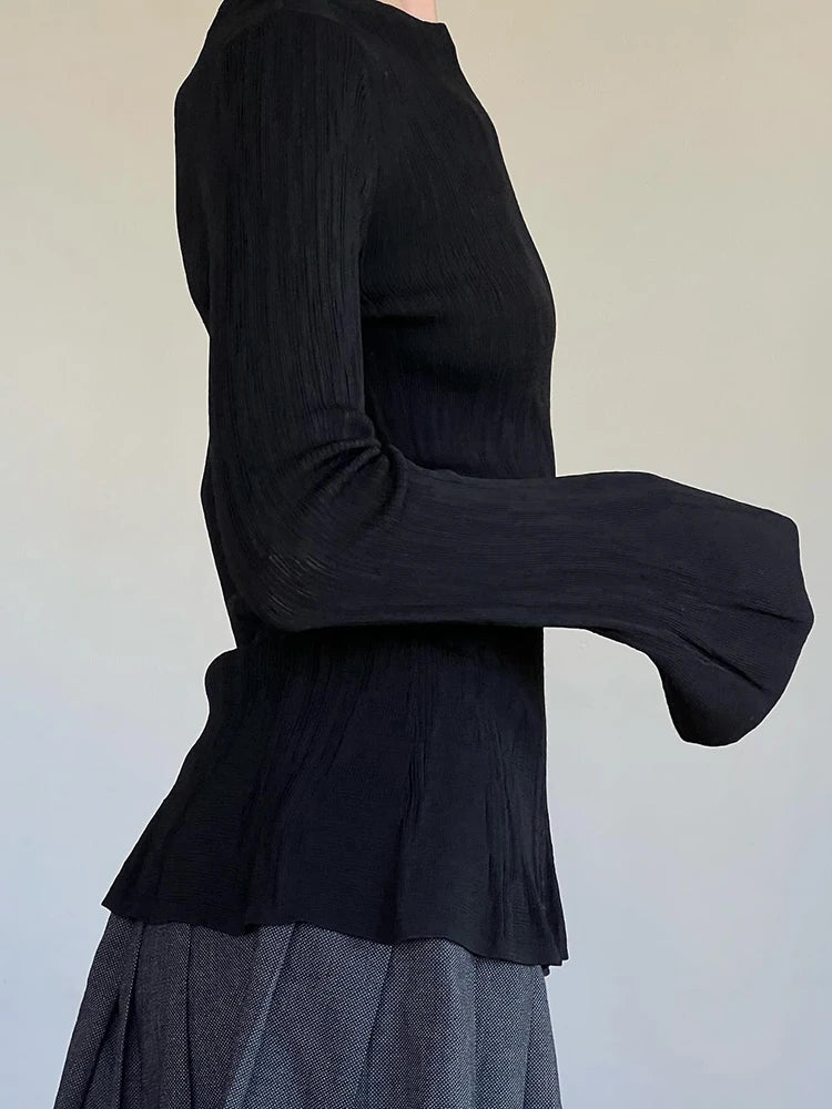 Pleated Flare Sleeve Slim Pullover Top