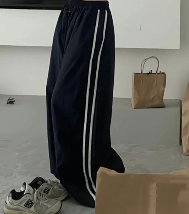 Vintage Loose-Fit Hip Hop Cargo Pants