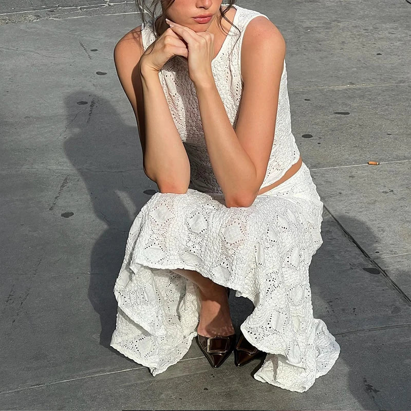 Sleeveless Lace Top & White Skirt Set