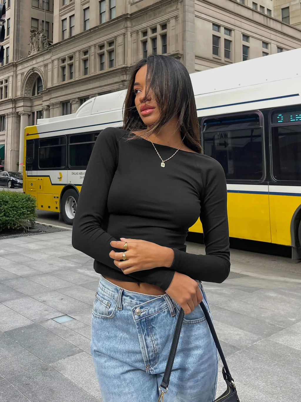 Backless Casual Slim Fit Long Sleeve Crop Top