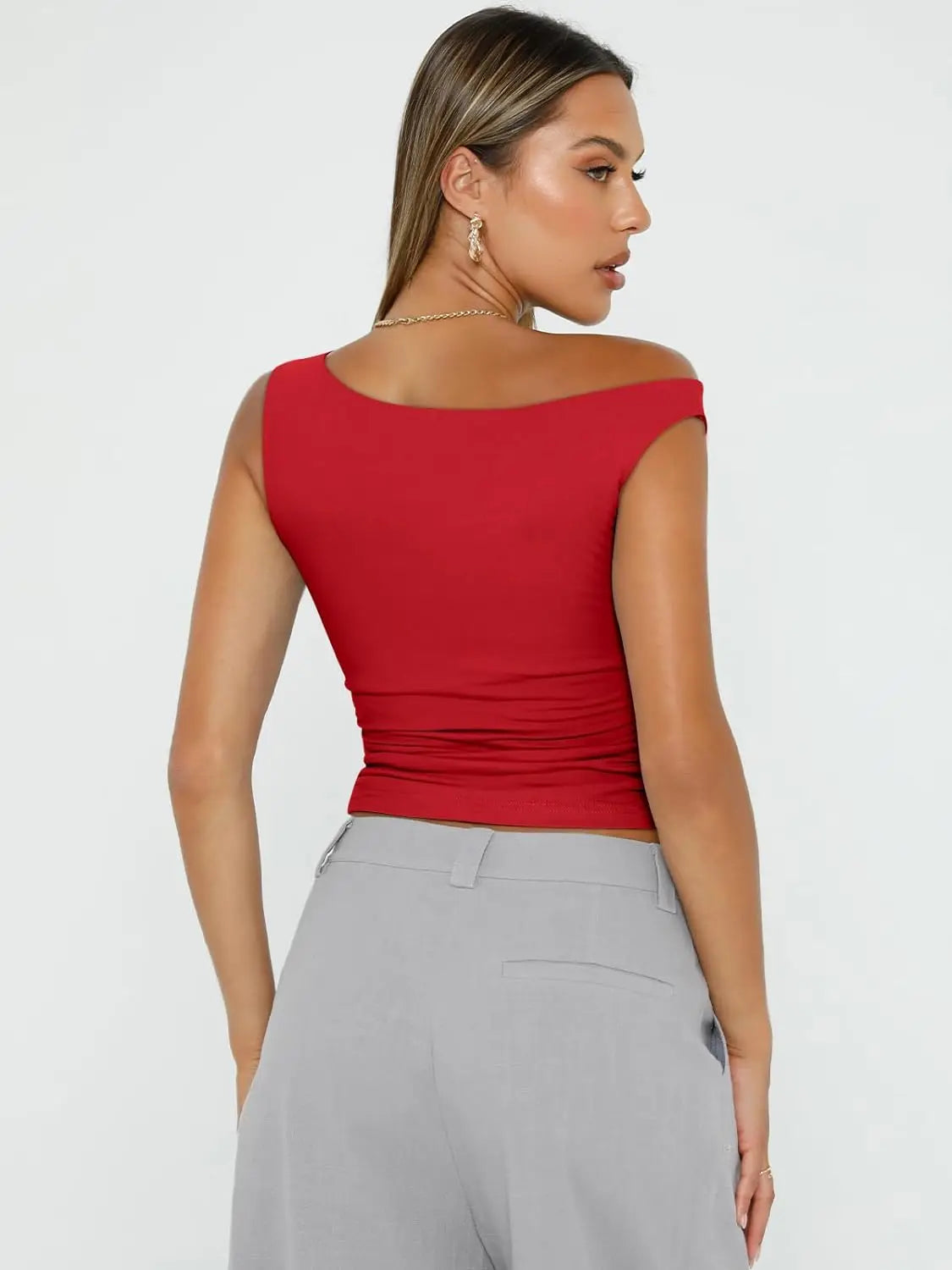 Trendy Queen Off-Shoulder Sleeveless Crop Top