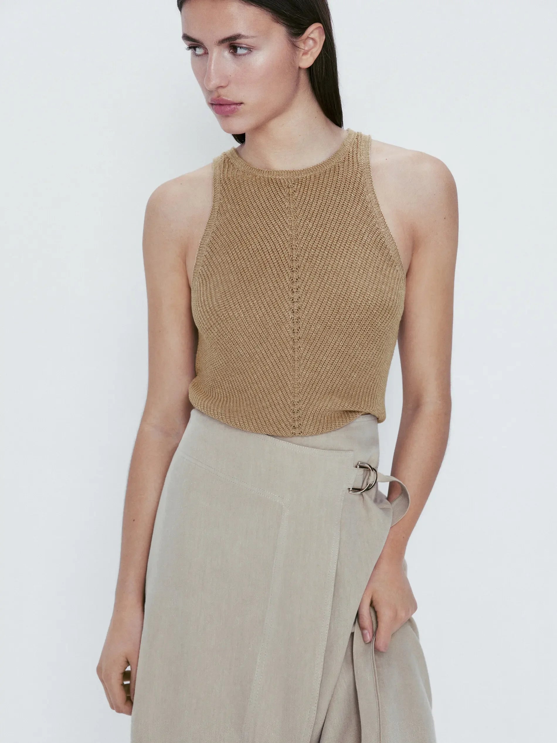 Casual standard crew-neck knitted rib vest