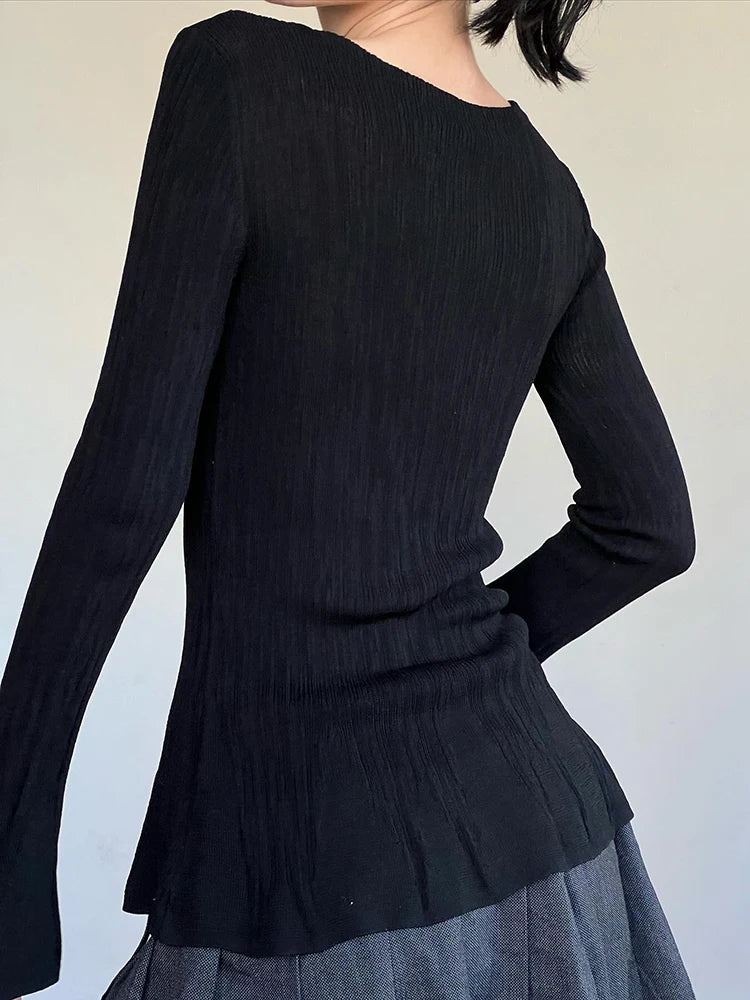 Pleated Flare Sleeve Slim Pullover Top